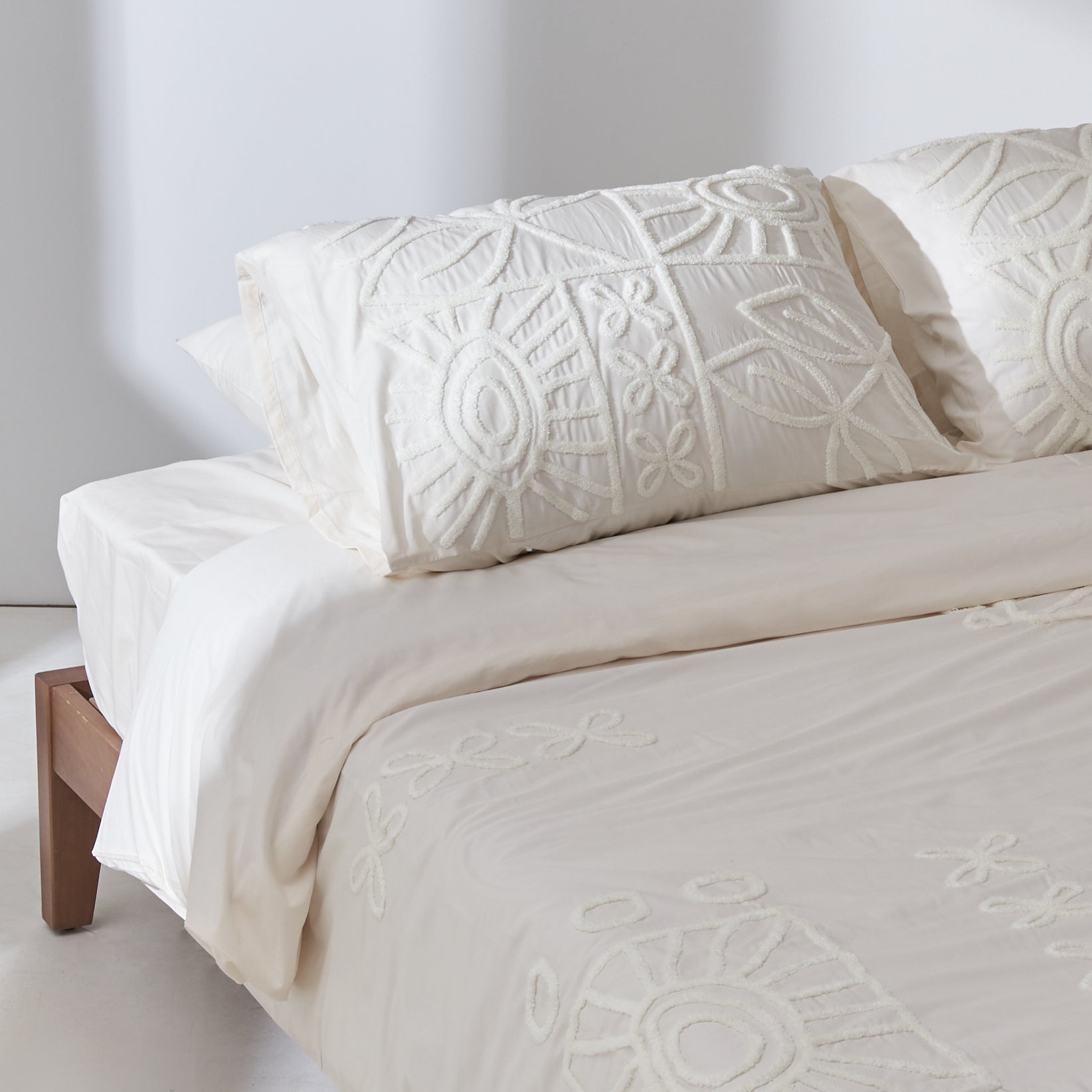 Tufted Duvet Set in Ivory - Tribal