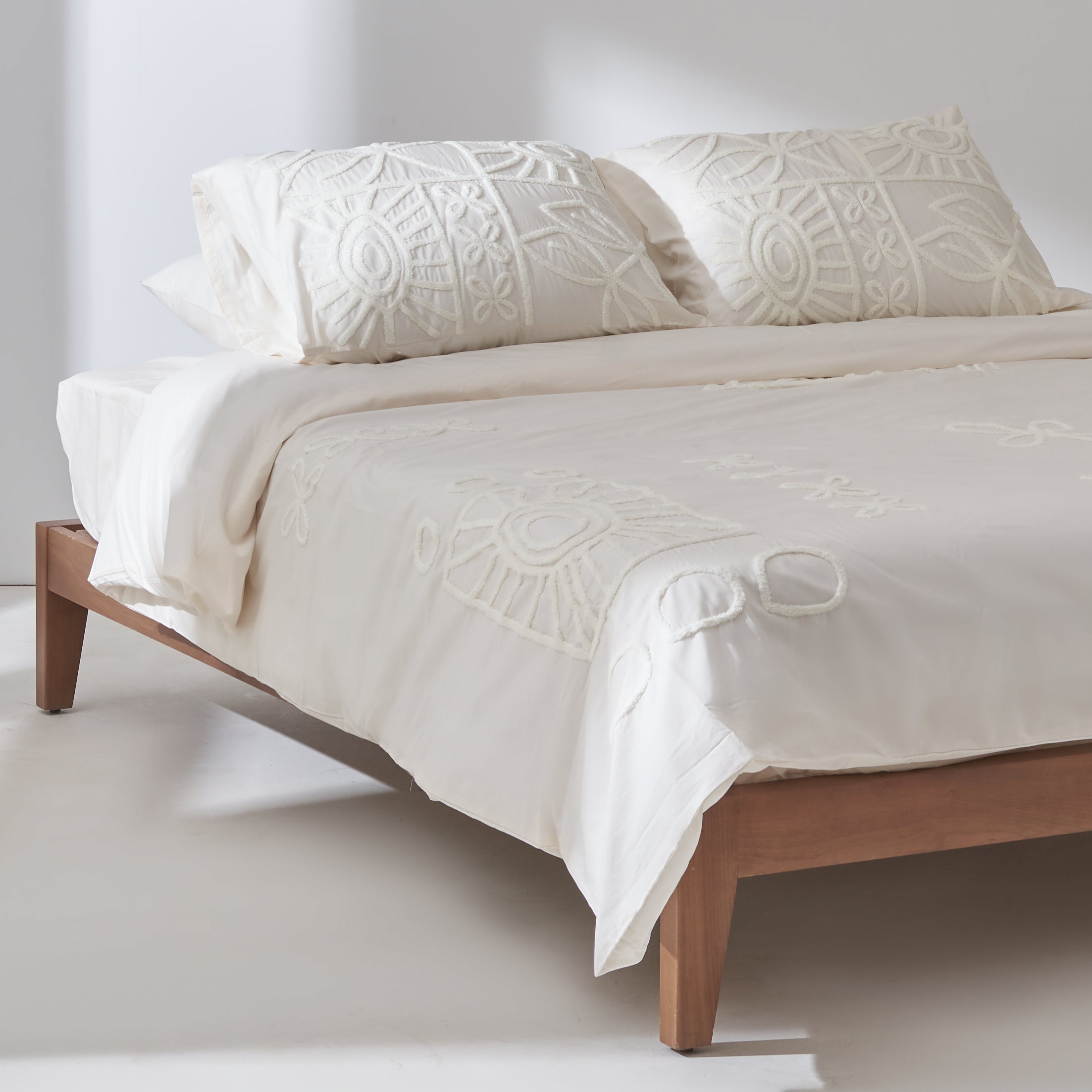 Tufted Duvet Set in Ivory - Tribal