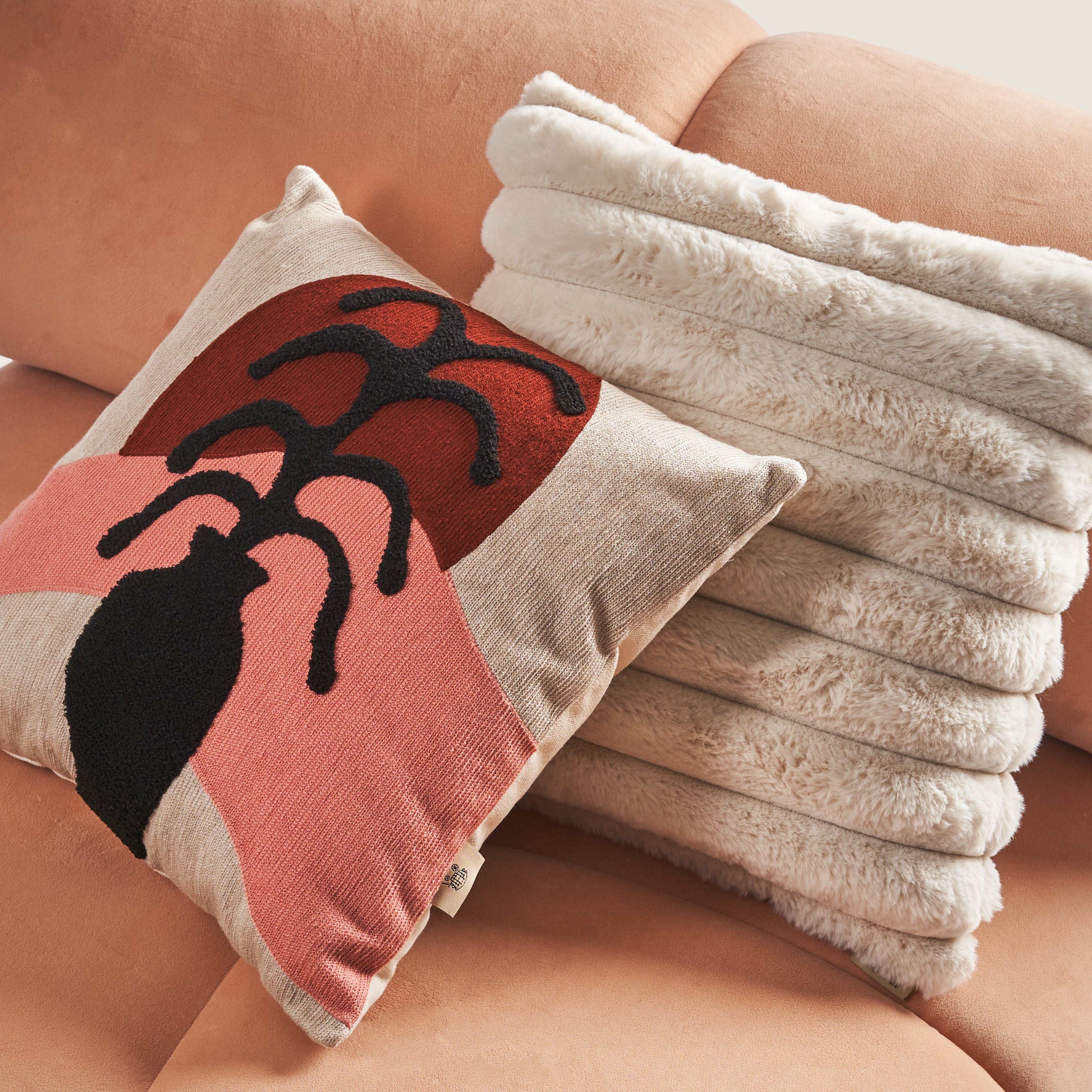 Mondo Cream Cushion